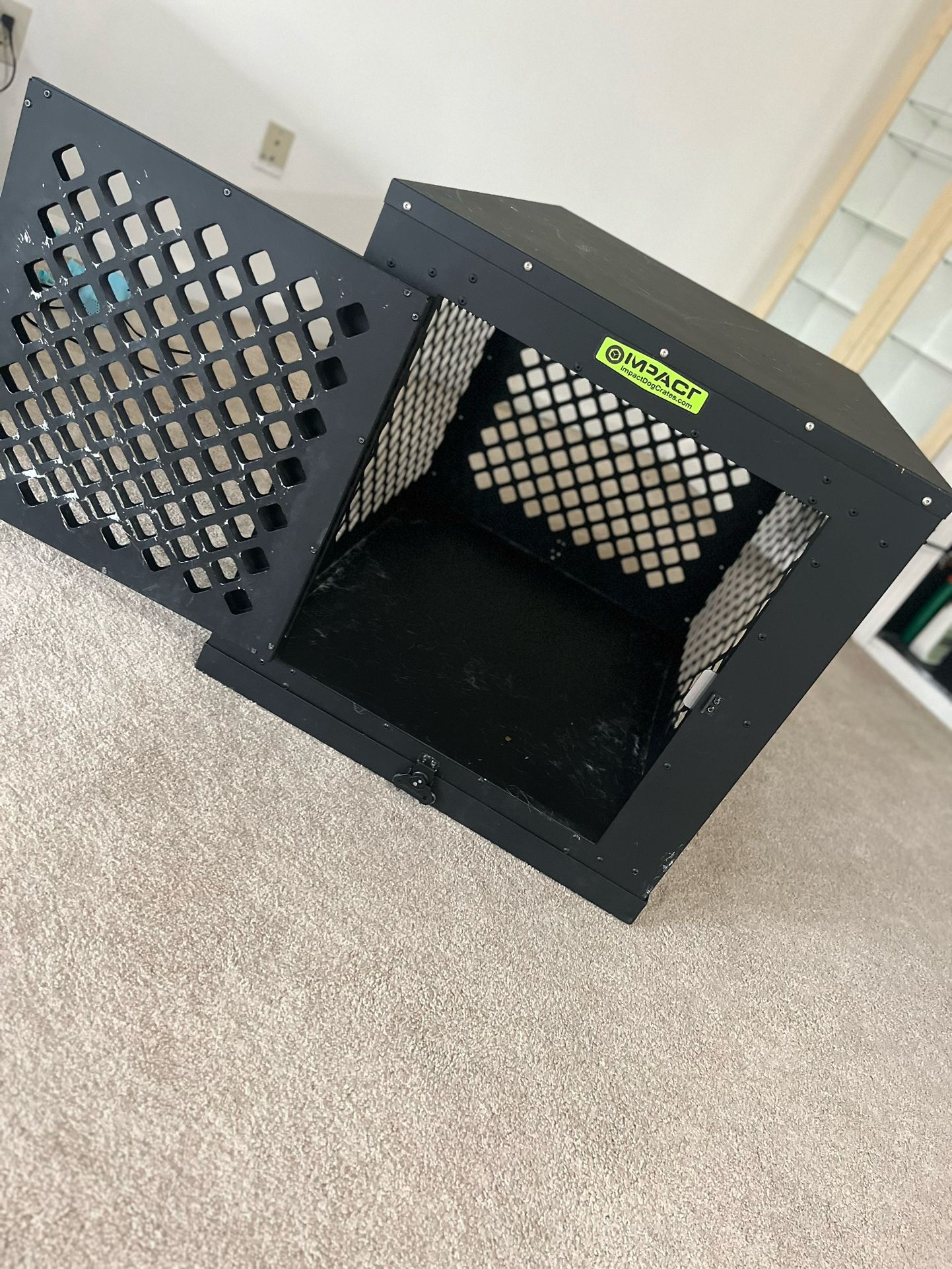 Dog Crate (Impact Dog Crates)