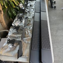 Dodge Ram 1500 Quad/Extended cab running board year 2019 to 2026