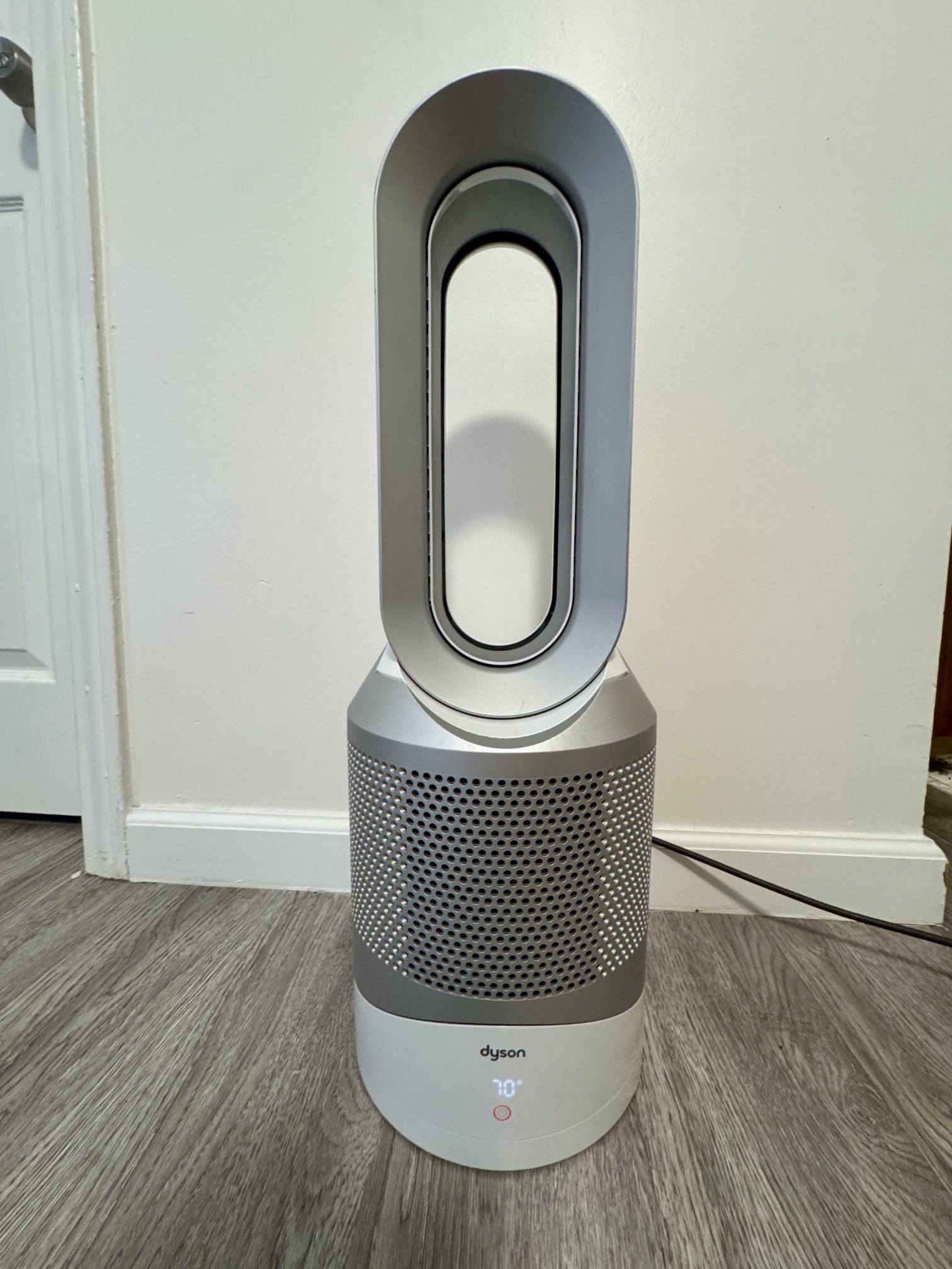 Dyson Hot + Cold Air Purifier