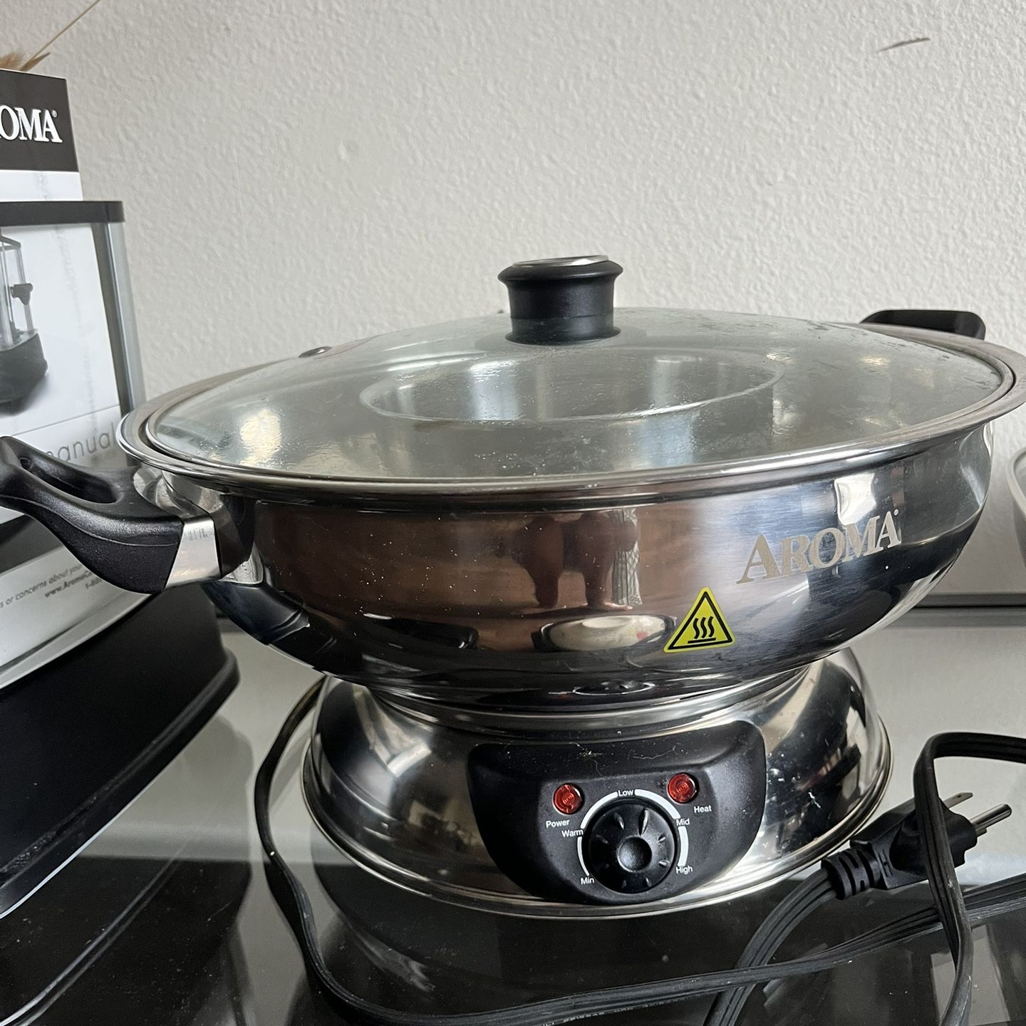 Segmented Electric Hot Pot for Sale in Baltimore, MD - OfferUp
