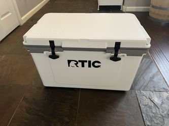 RTIC 52 QT Ultra-Light Cooler