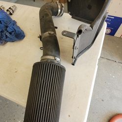 K and N Intake From A 2001 Jeep Grand Cherokee 4.7