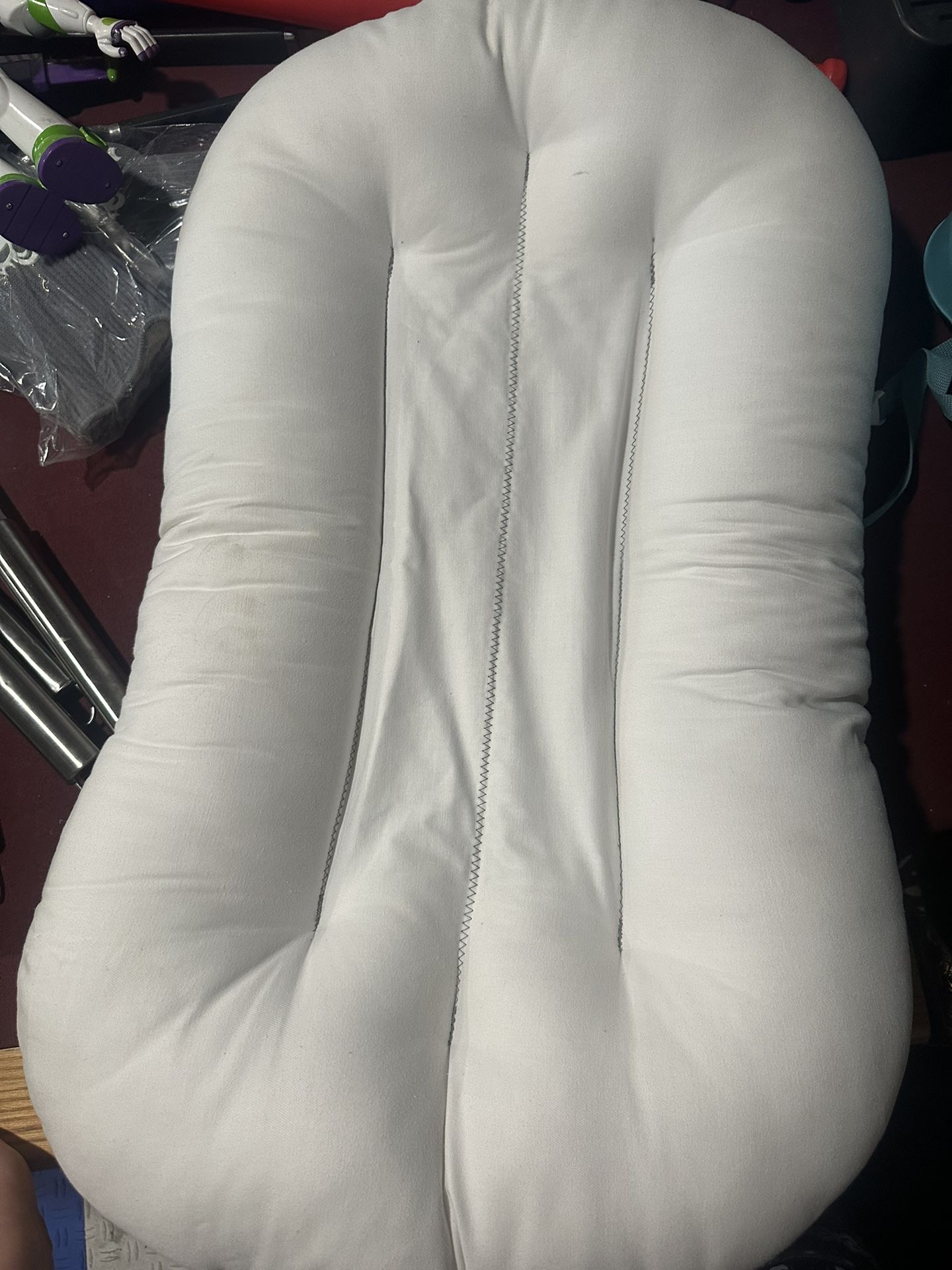 Snuggle Me Infant Pillow