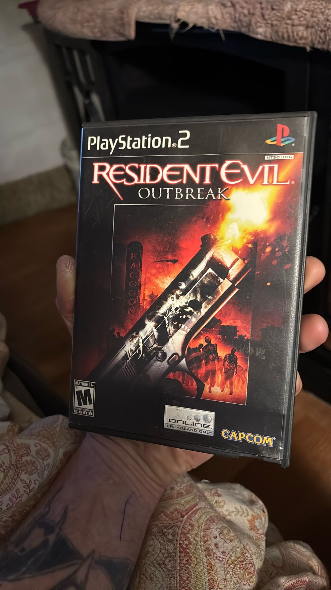 Resident evil outbreak PS2 Game