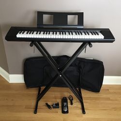 Yahama Piaggero NP-12 Keyboard Digital Piano 61-Key Black + Stand ,Sheet Music stand ,Foot Pedal, Adapter and Bag)