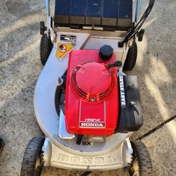 Honda  Commercial Lawn Mower Hr214