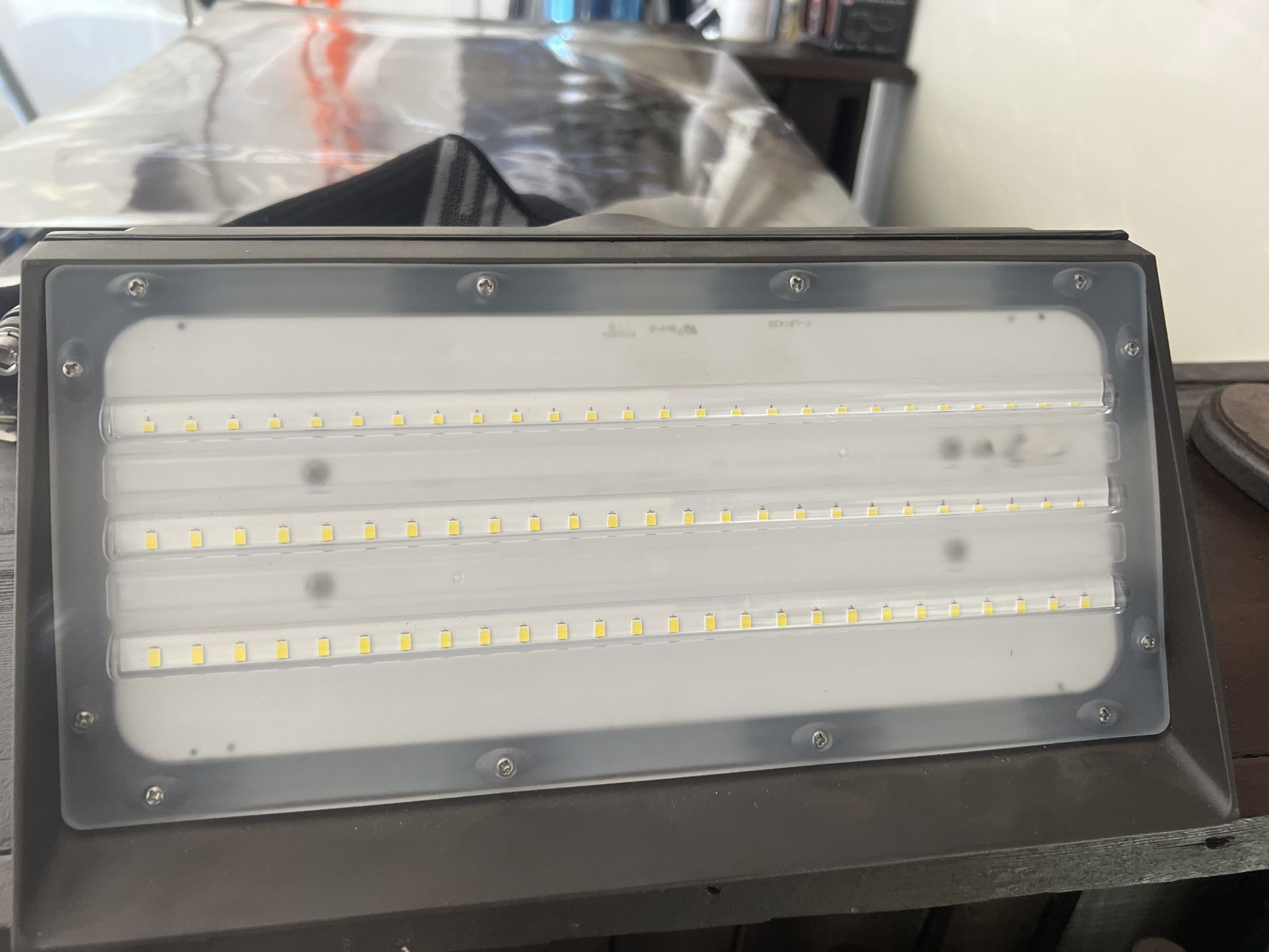 1 led Wall Pack 
