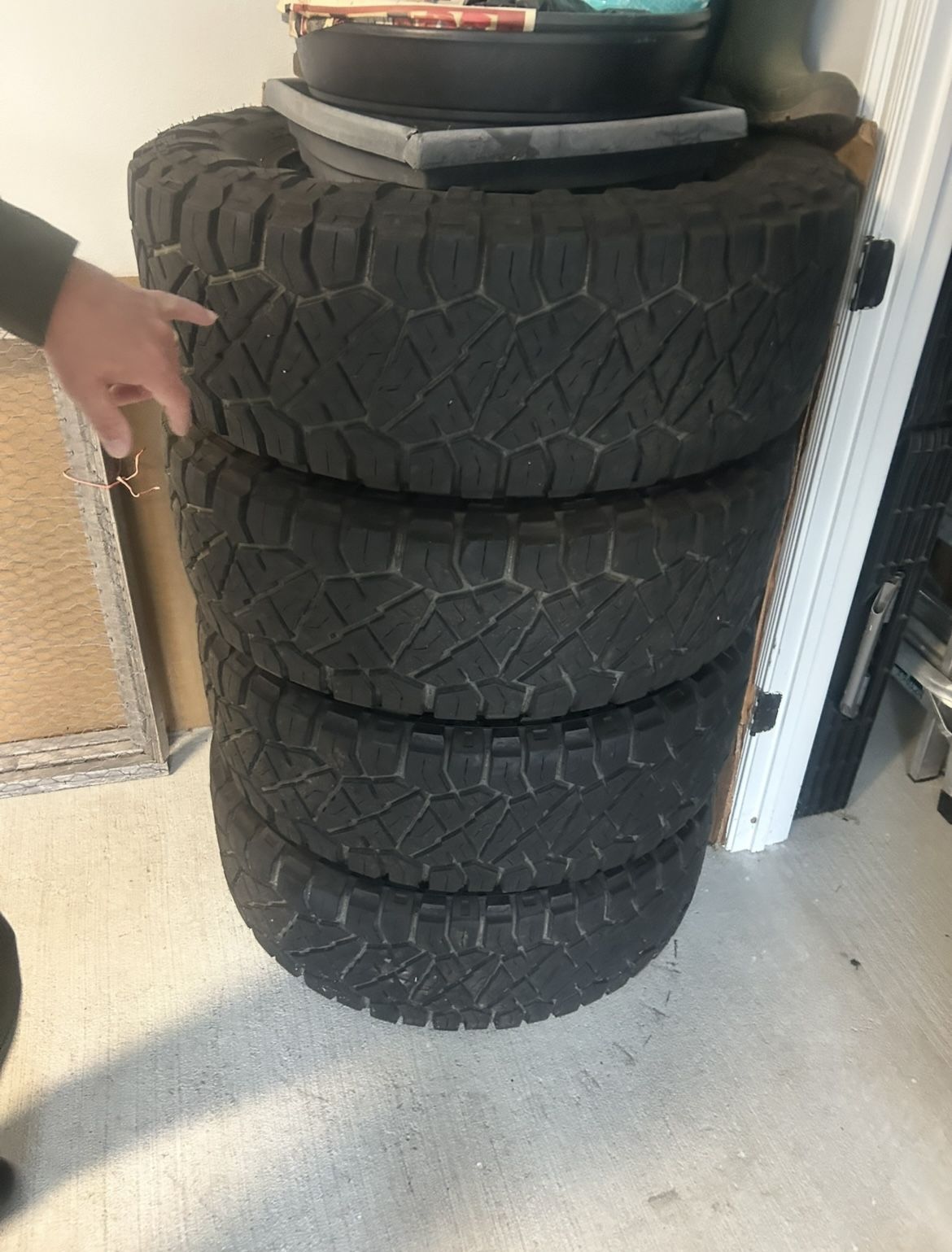 Good Thread Tires For Sales!!!!