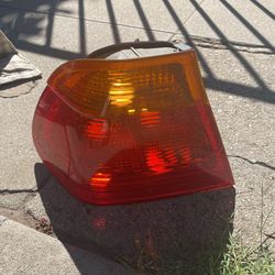 E46 Tail Light