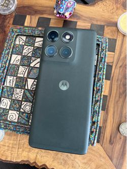 Motorola edge 2025 256GB unlocked any carrier