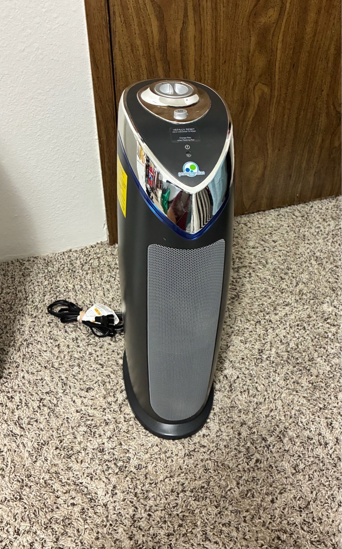 GermGuardian AC5000E 3-in-1 True HEPA Tower Air Purifier.
