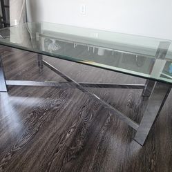 Cocktail Table And End Tables
