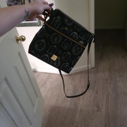 Dooney And Bourke Side Bag
