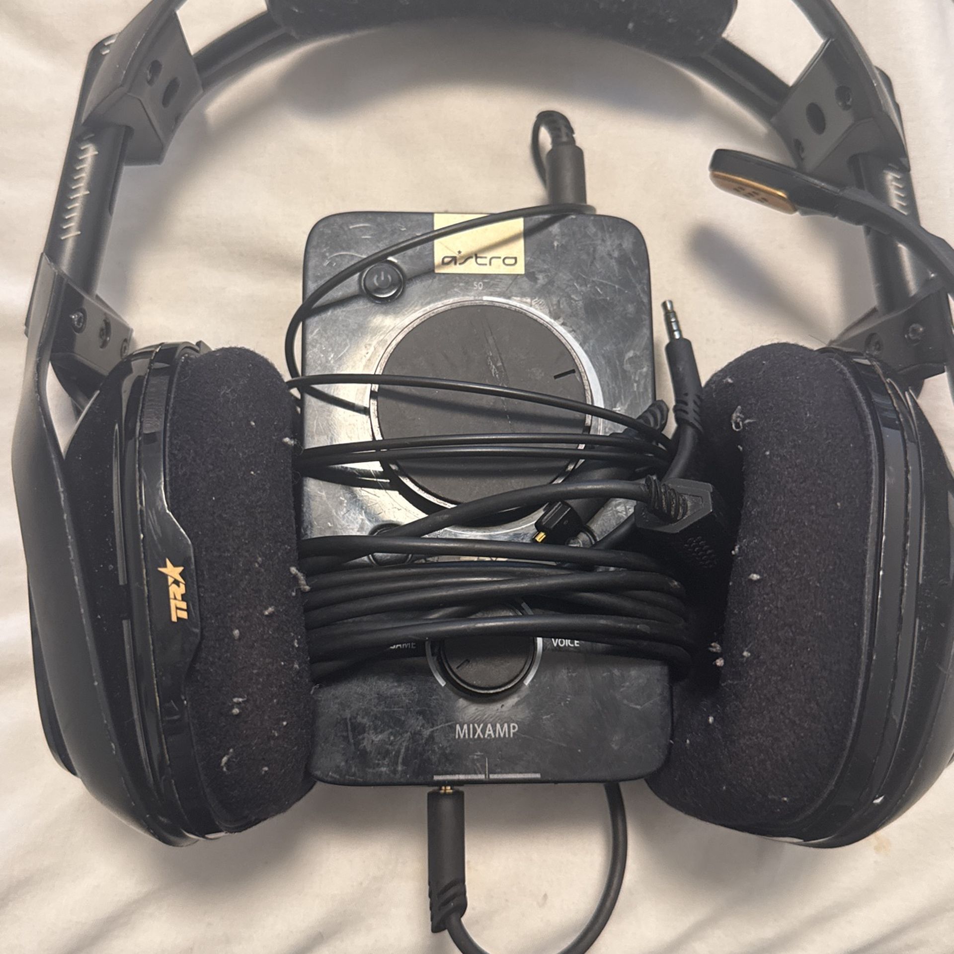 Astro a40