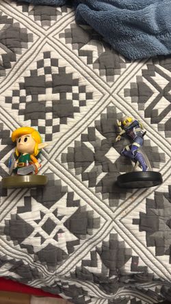 Zelda amiibos