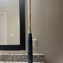 Miken slow pitch bat