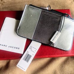 NWT $165 Marc Jacob’s Metallic Stripe Pouch