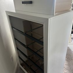 New Dresser Good Quality 