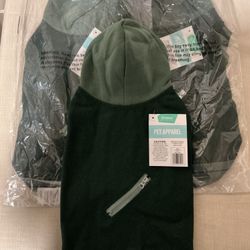 Frisco. Olive Classic Dog Coat. Small.