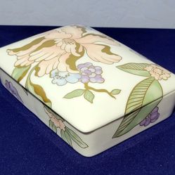 1980s Fitz & Floyd Fine Porcelain Hand Painted & Gilded Divided Box