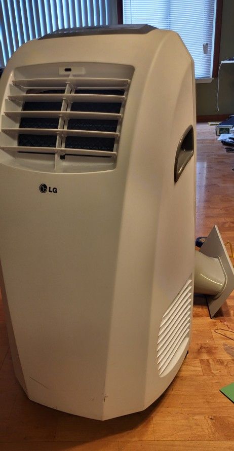 MUST SELL by 5/23!! Portable Air Conditioner