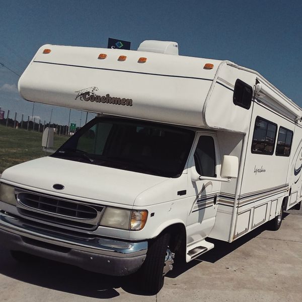 2000 Coachmen Leprechaun for Sale in Stockton, CA OfferUp