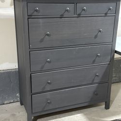 IKEA 6 Drawer Dresser Like New $225