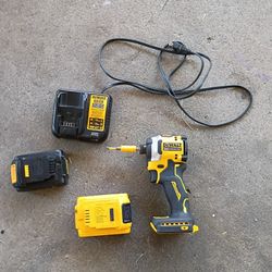 20v   Brushless Dewalt Impact Driver And Batteries W Charger