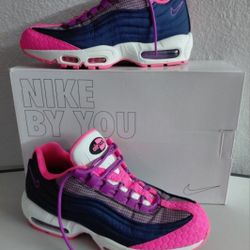 Nike Air Max Womans Size 10.5 