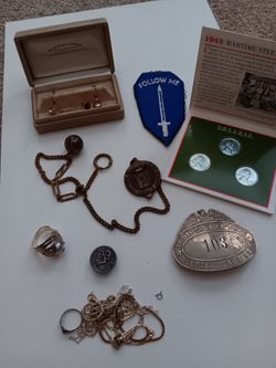 Vintage Antiques.  Group of old stuff.