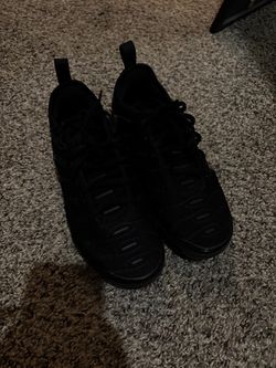 Women vapor max’s