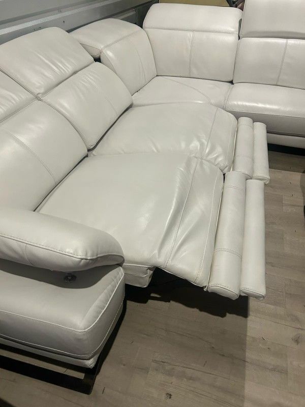 SECTIONAL GENUINE LEATHER RECLINER ELECTRIC WHITE COLOR.. DELIVERY SERVICE AVAILABLE ππ₯πβ
β
π₯