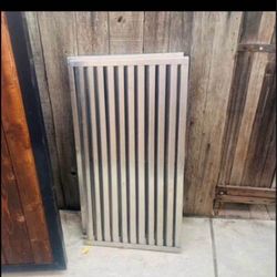 Food truck outside air vents