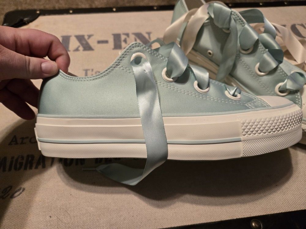 Converse - Satin Mint Green
