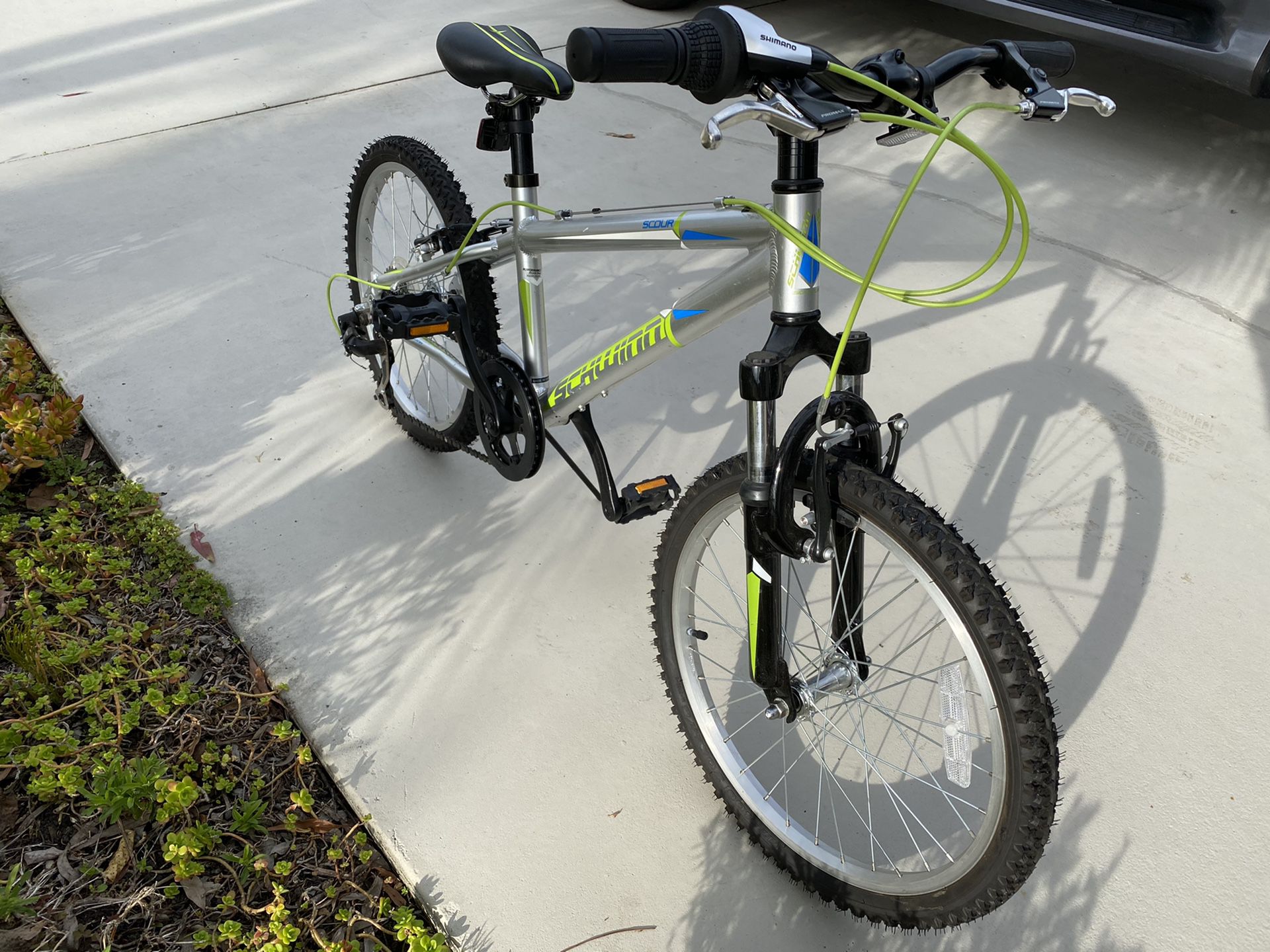 Like New Kids Bike Schwinn Scour 20” - firm price