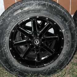 GEN X 20” Rims With Tires. 