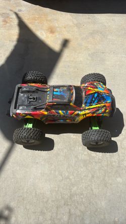 Traxxas maxx