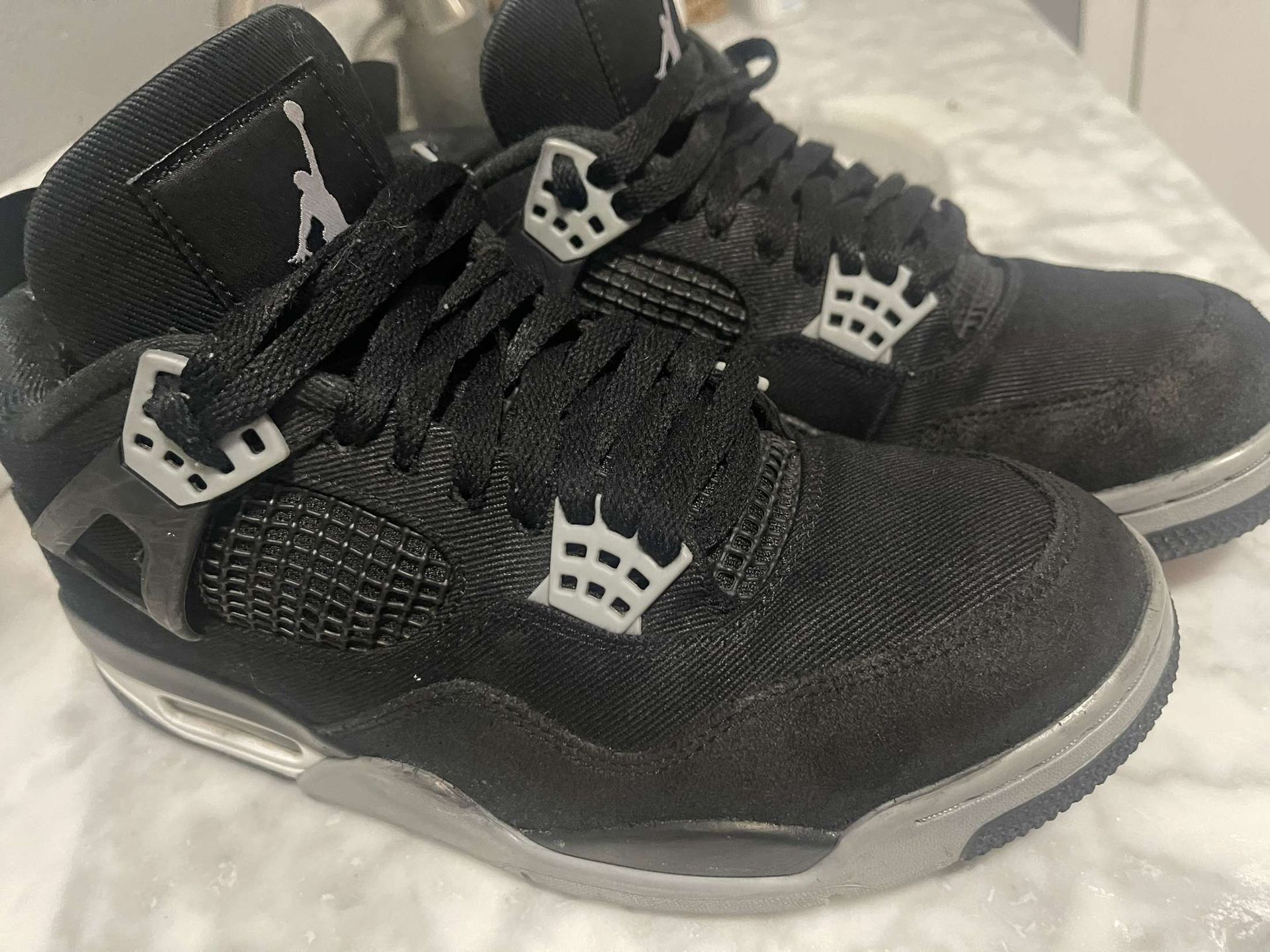 Jordan 4 Canvas Black 