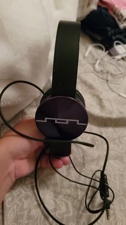Sol republic headphones