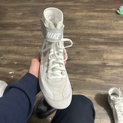 Nike Boxing Shoes Men’s Size 11 White