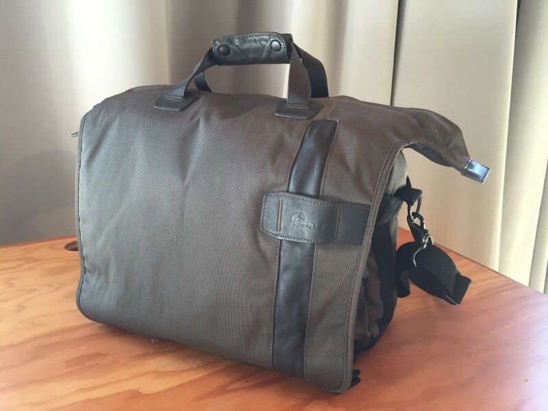 Lowepro Classified 200 AW Shoulder Photo Bag