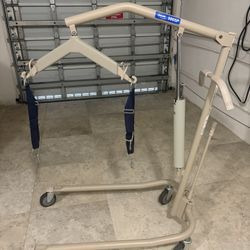 Invacare Lightweight Hydraulic Patient Lift, White, 450 lb. Weight Capacity, 9805P