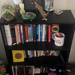 Three Leveled Book Shelf 
