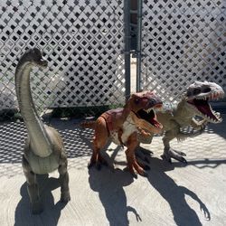 Jurassic World Super Colossal T-Rex Indominus Rex & Brachiosaurus 40” Inches