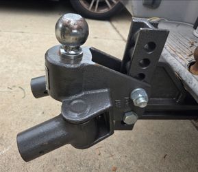 Blue Ox adjustable tow hitch. Like new