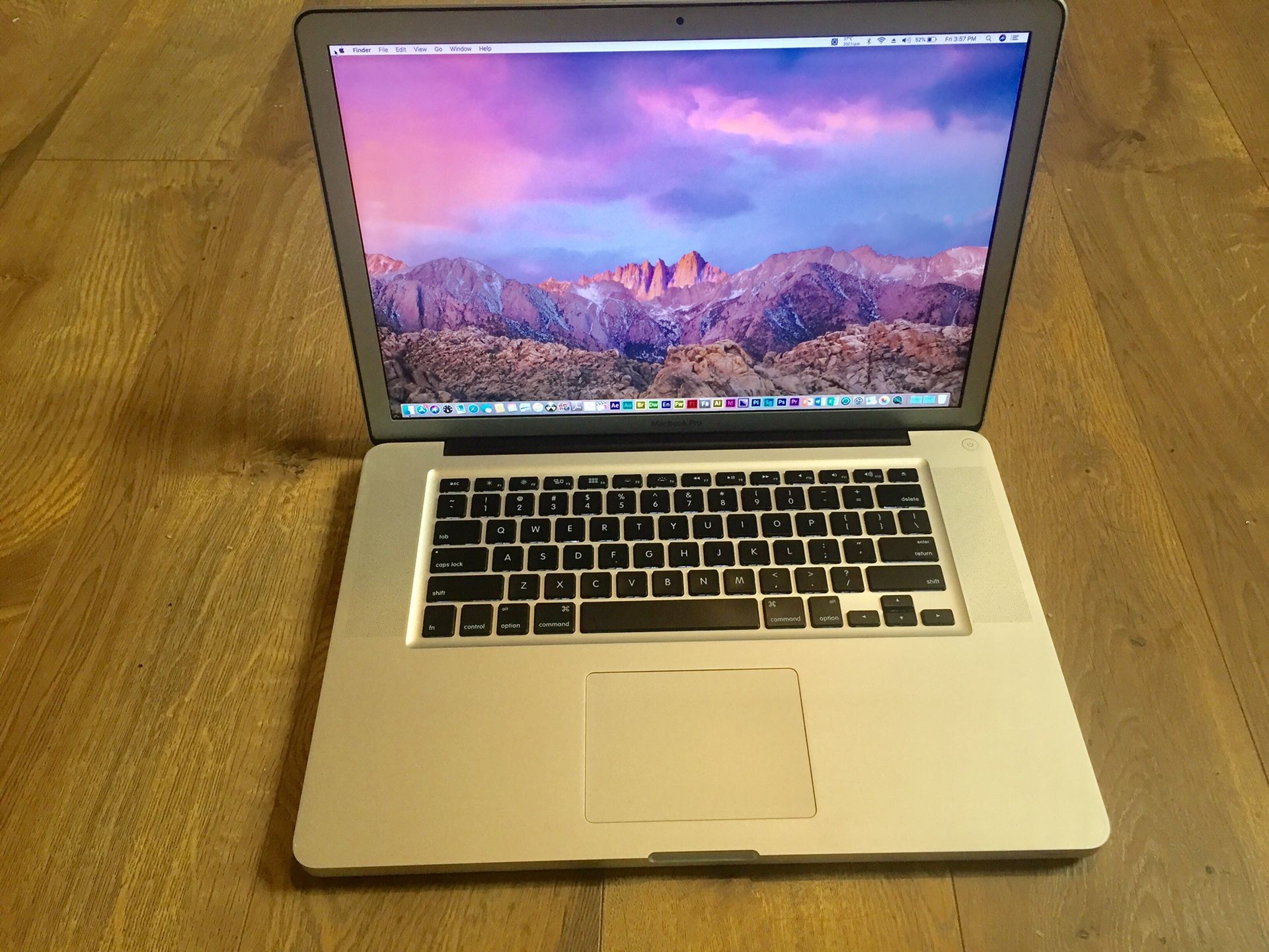 MacBook Pro 15.4” Quadcore i7 Loaded with Audio, Photo and Video Editing Software