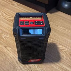 Miluakee M12 Speaker