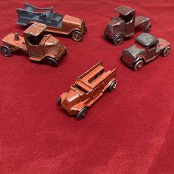 1930s Die cast Truck Lot -2 Tootsietoy/3 Unmarked