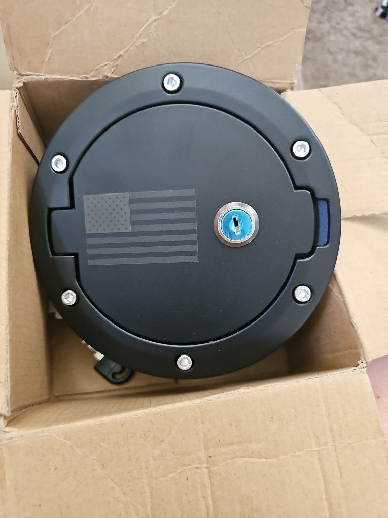 Jeep Wrangler Gas Lock Cap