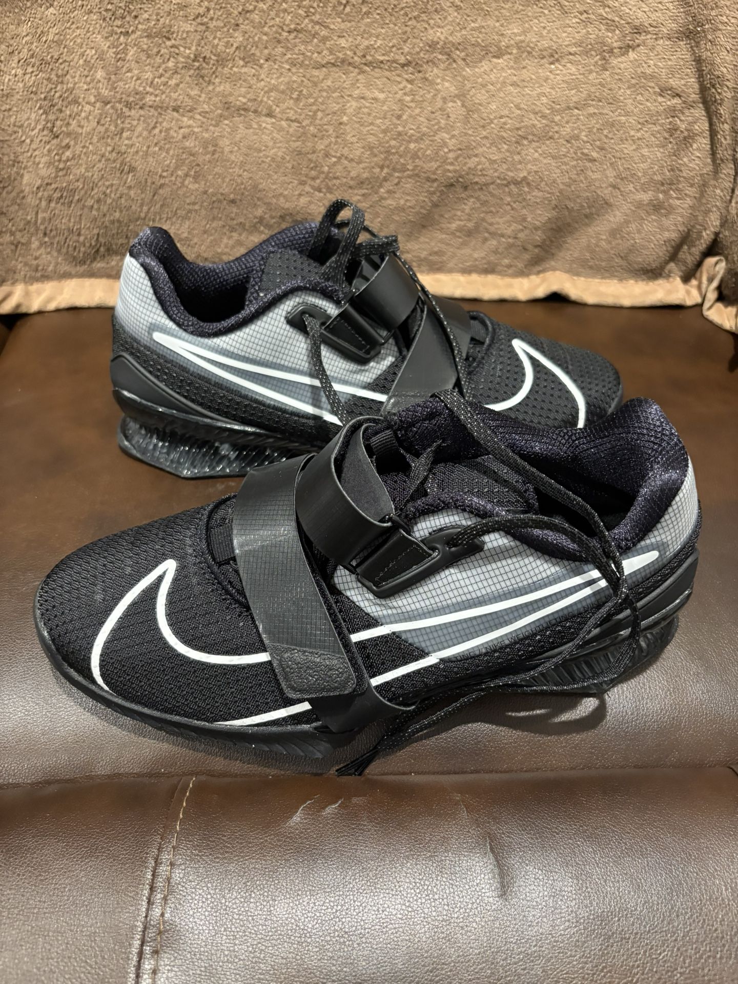 Nike Romaleos Weightlifting Shoe CD3463-010